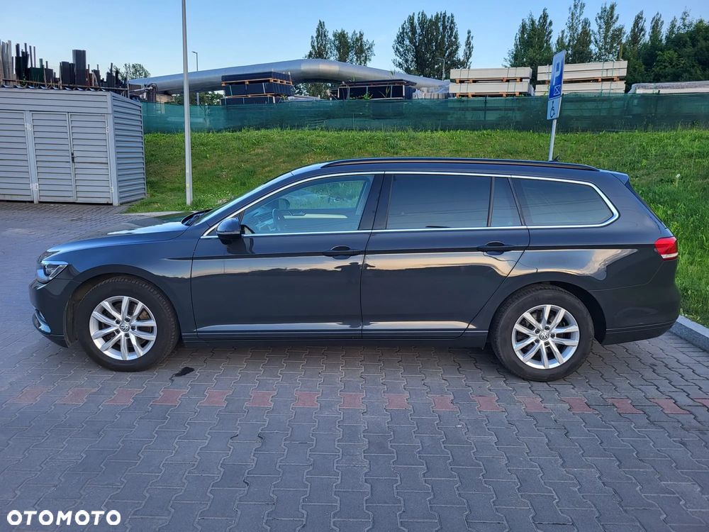 Volkswagen Passat 2.0 TDI BMT Comfortline - 11