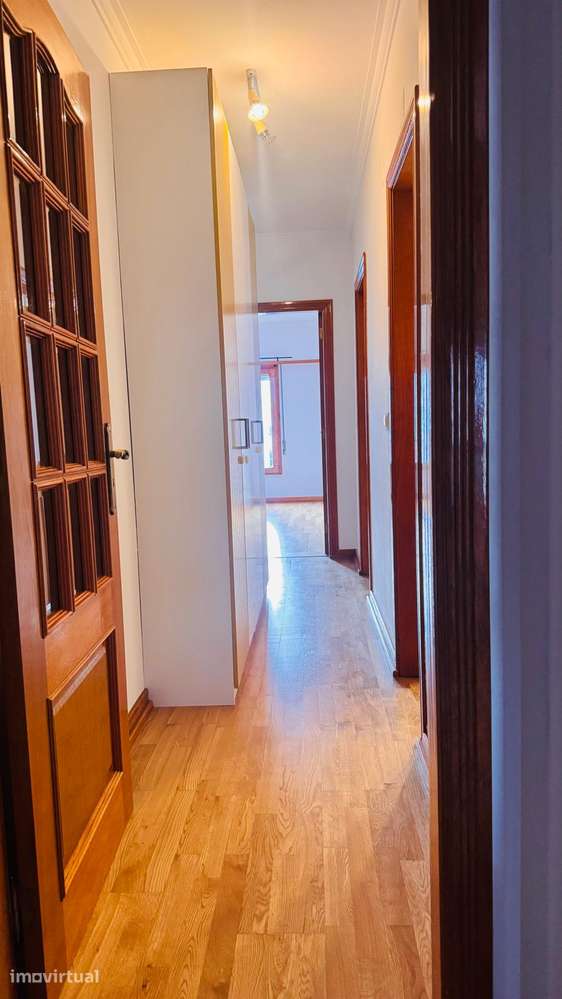 Arrendamento de apartamento t2 na Avenida de Portugal, 36 - Grande imagem: 2/19