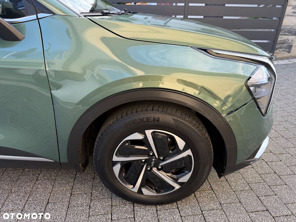 Kia Sportage 1.6 T-GDI MHEV Business Line 4WD DCT - 38