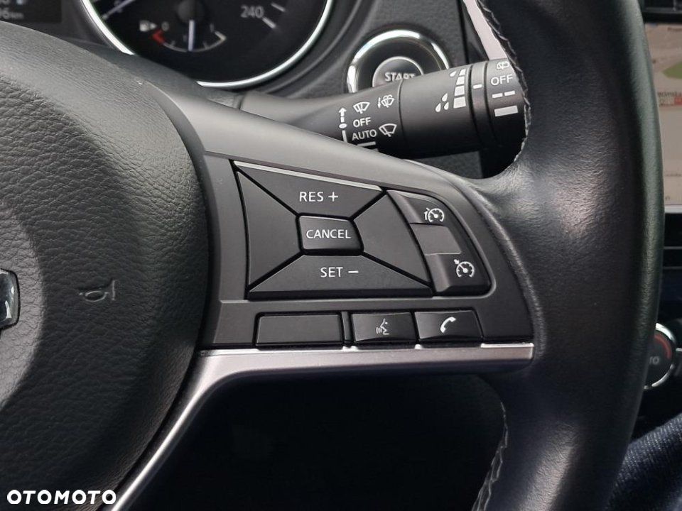 Nissan Qashqai - 22