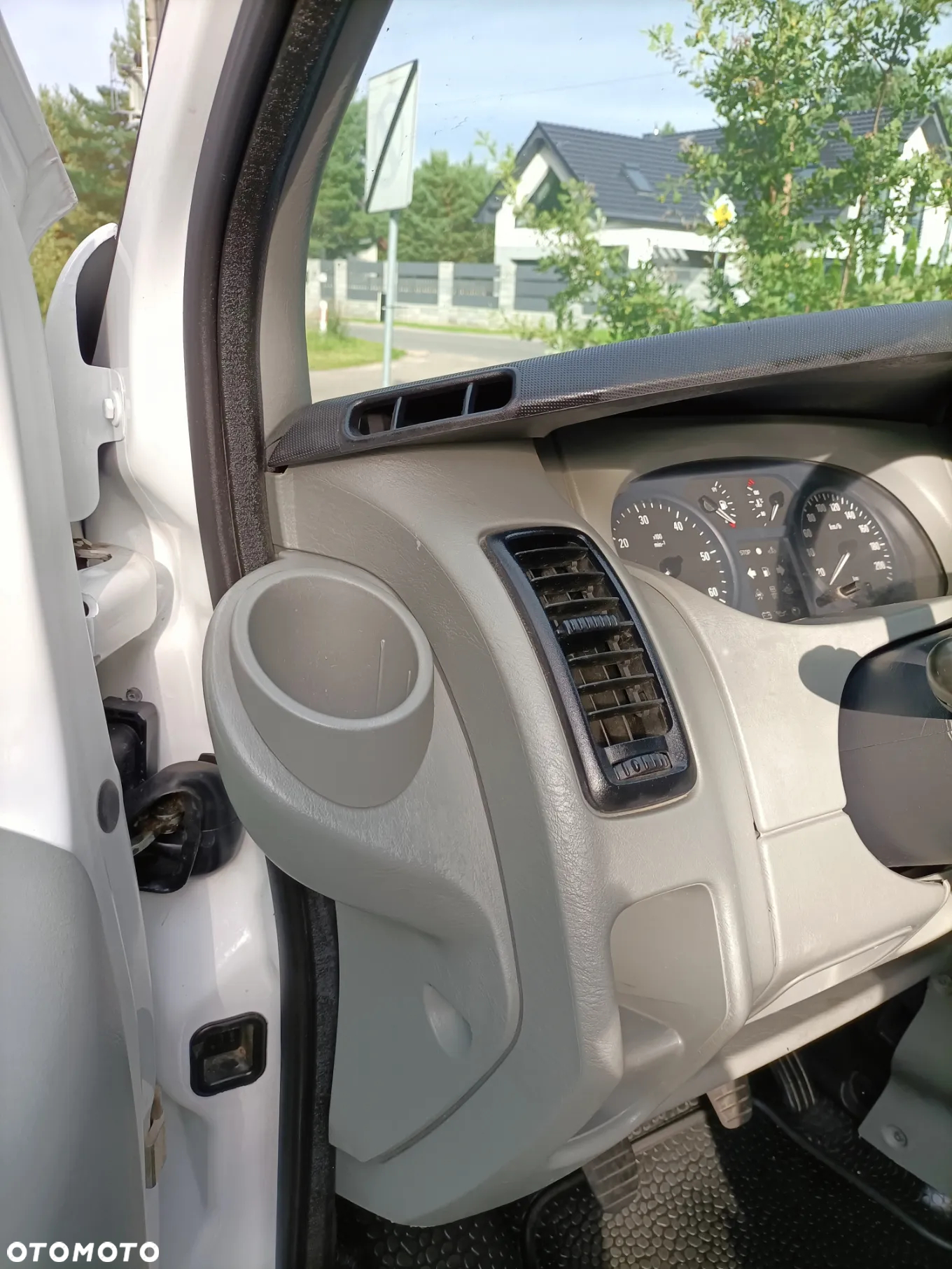 Opel Vivaro - 6