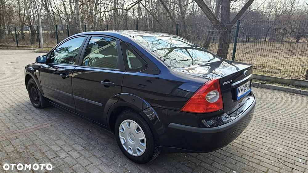 Ford Focus 1.6 Sport - 4