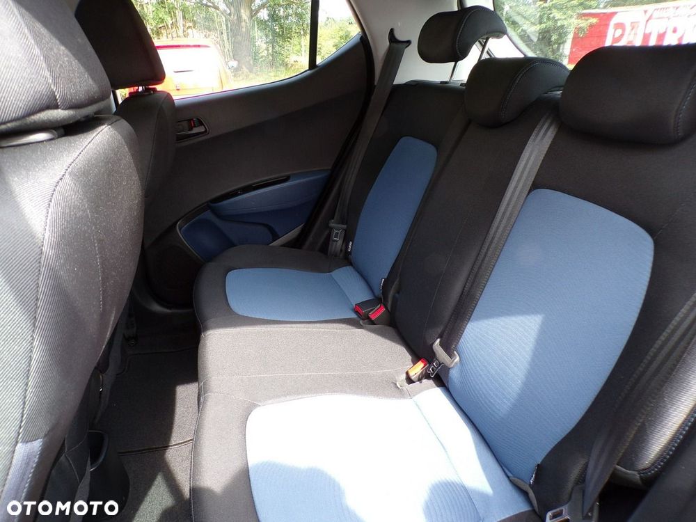 Hyundai i10 - 24