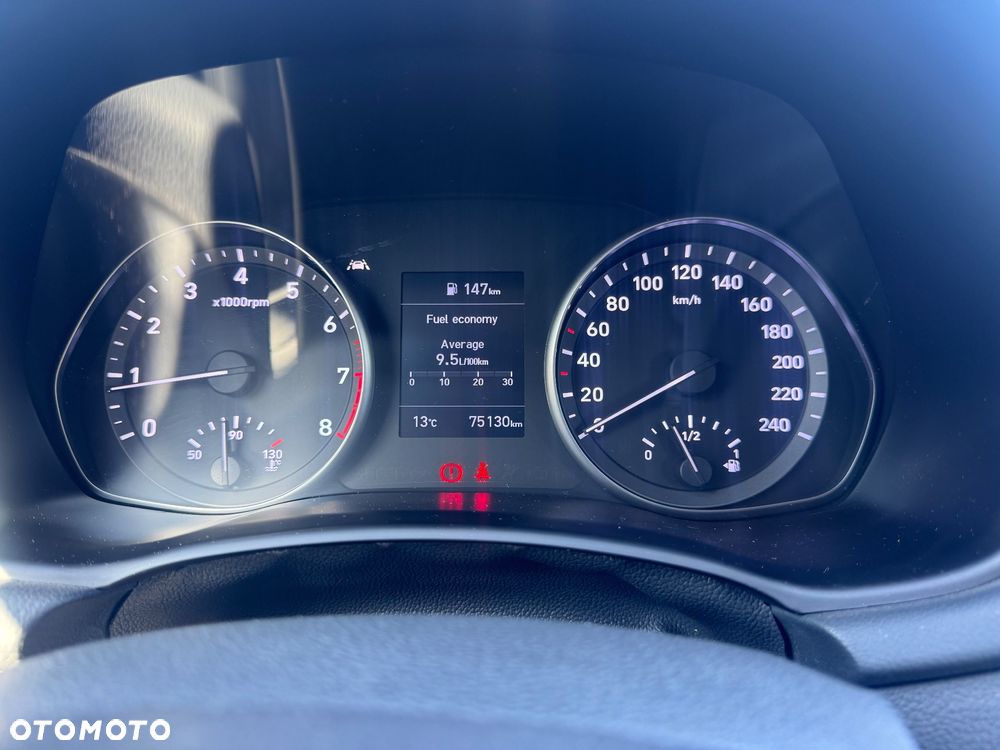 Hyundai i30 1.5 DPI Classic + - 12