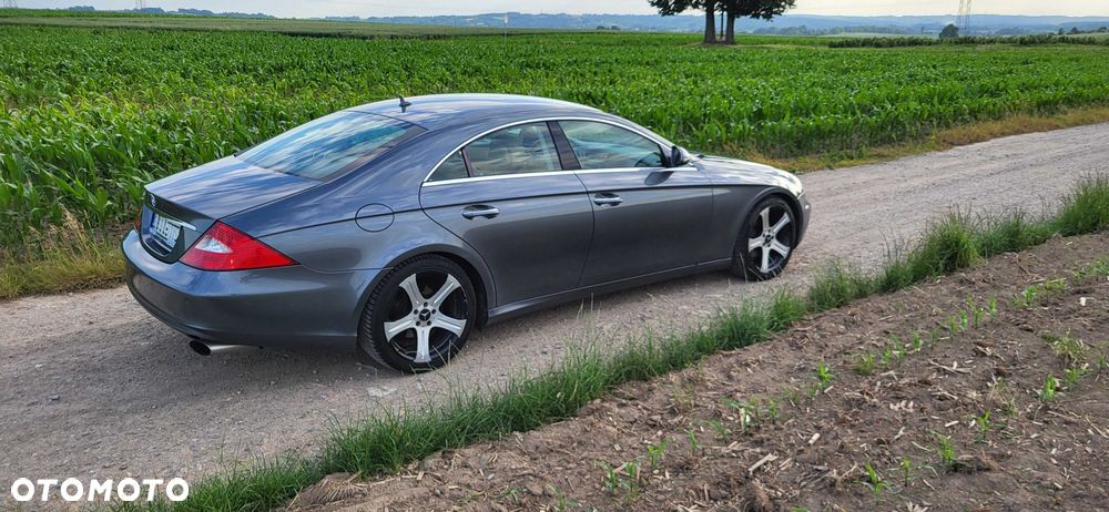 Mercedes-Benz CLS - 4