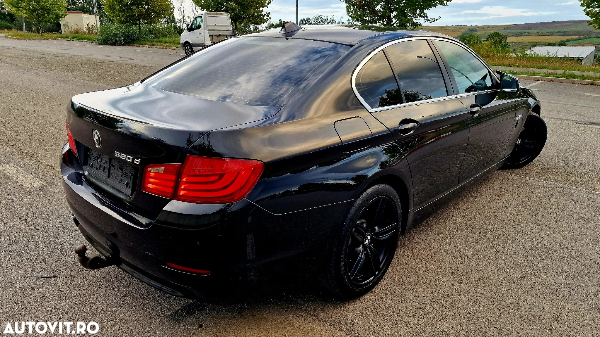 BMW Seria 5 520d - 4