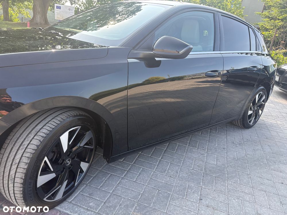 Opel Astra 1.2 T Business Edition S&S - 8