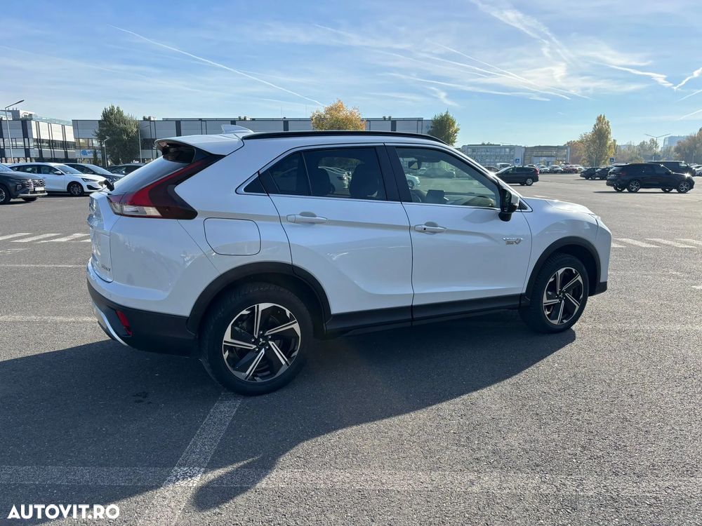 Mitsubishi Eclipse-Cross Plug-In Hybrid 4WD Plus Select - 5