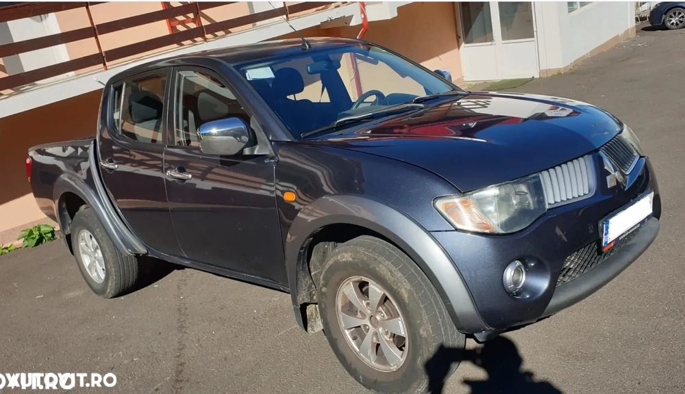 Mitsubishi L200 - 4