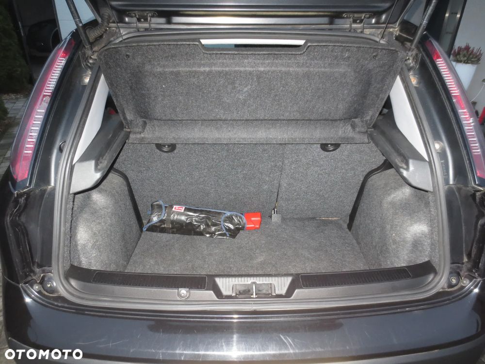 Fiat Punto 1.4 Easy S&S - 16