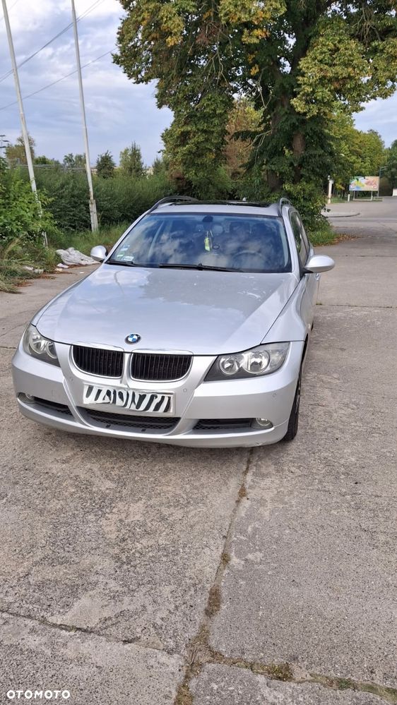 BMW Seria 3 - 1