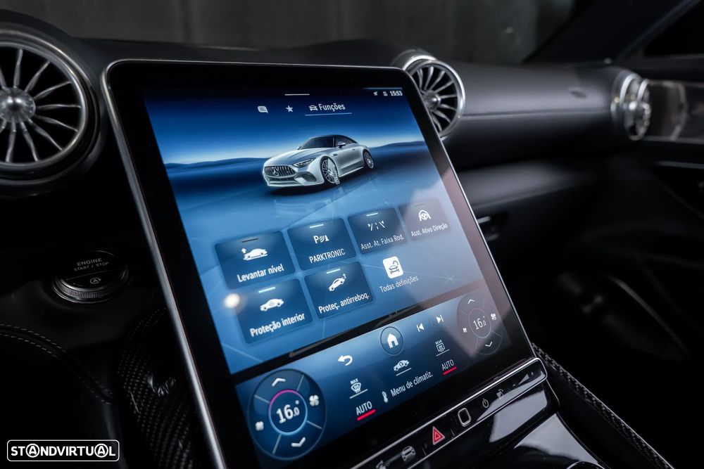 Mercedes-Benz SL 63 AMG 4Matic+ - 24