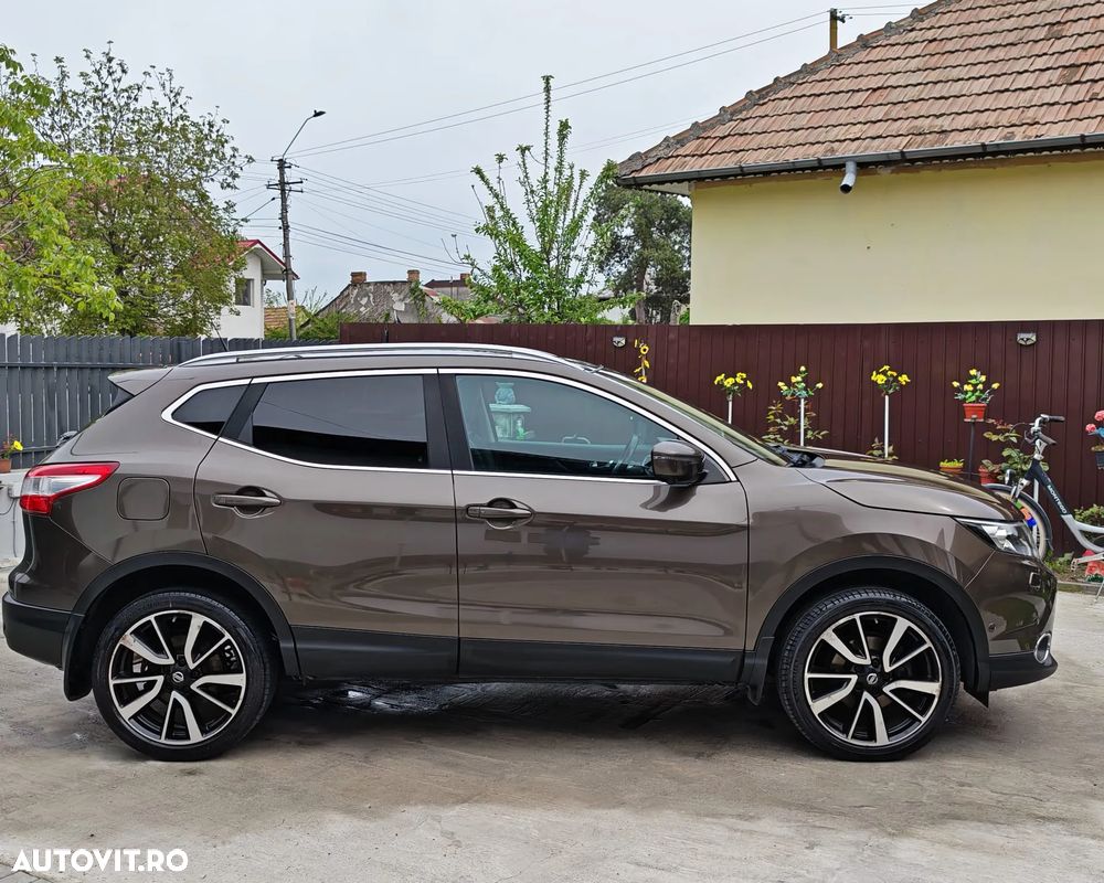Nissan Qashqai 1.5 DCI TEKNA - 6