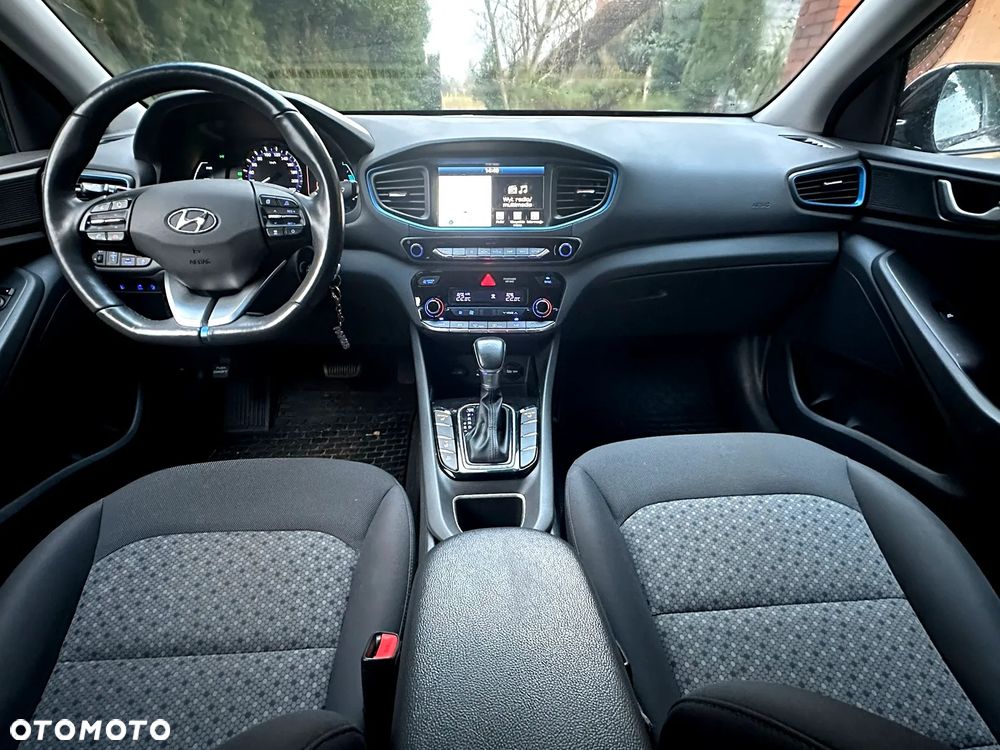 Hyundai IONIQ Plug-in hybrid Premium - 9