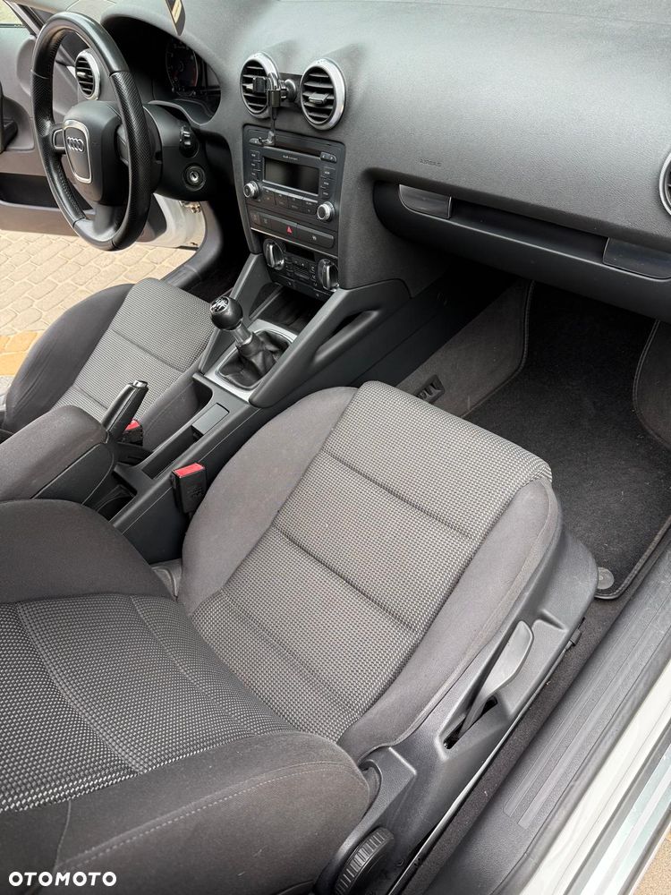 Audi A3 Sportback 1.4 TFSI Attraction - 16