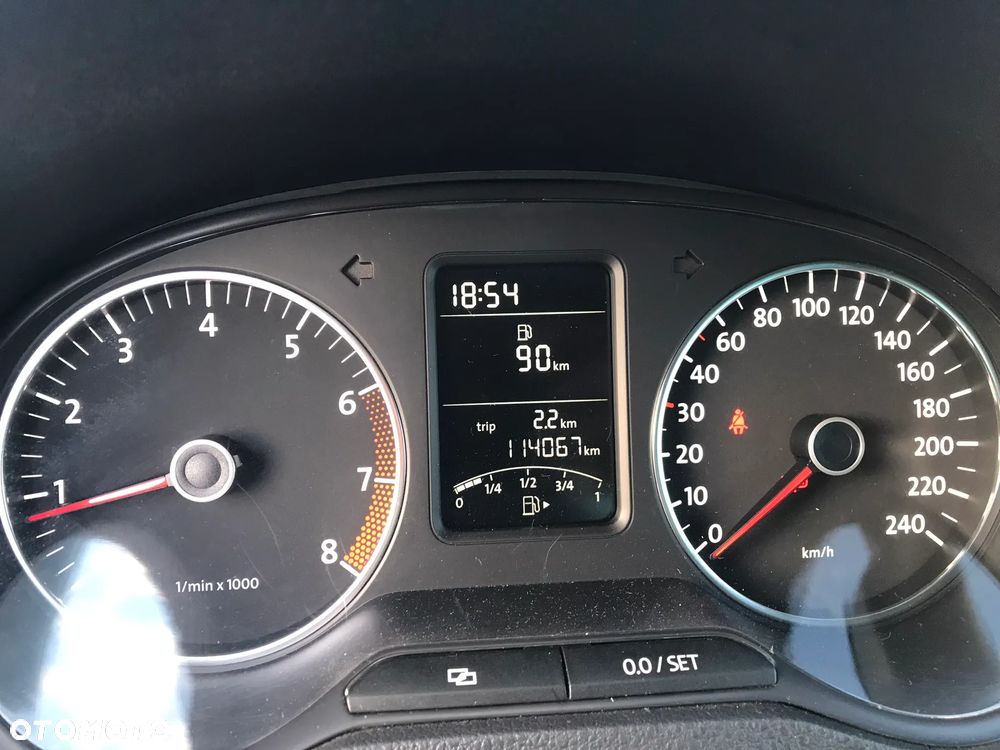 Volkswagen Polo 1.2 Style - 14