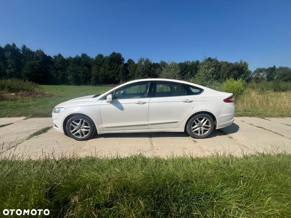 Ford Fusion - 8