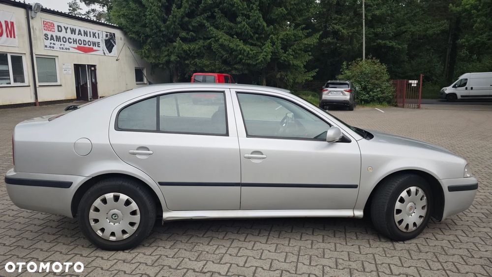 Skoda Octavia 1.9 TDI Tour - 8