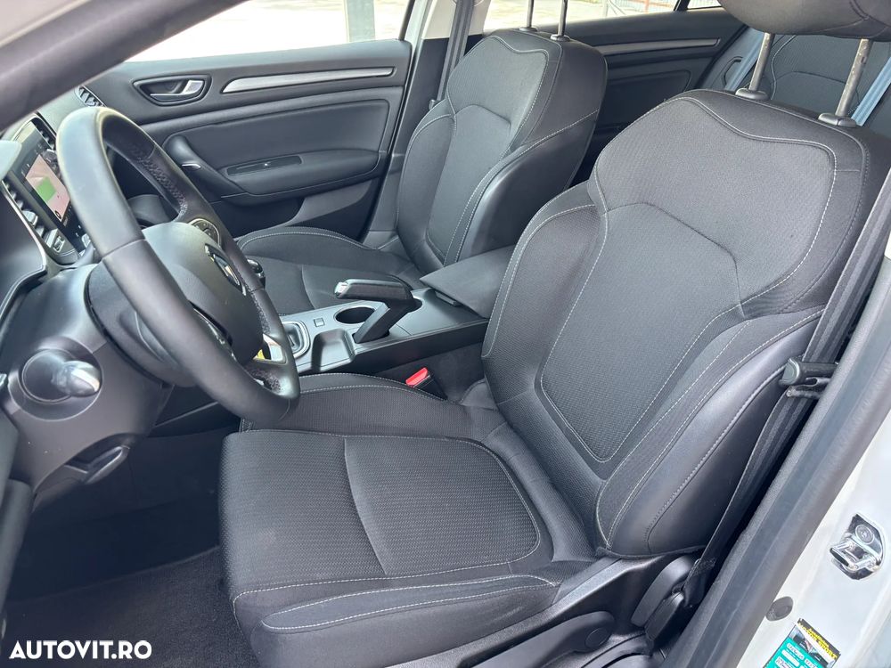 Renault Megane BLUE dCi 115 BUSINESS EDITION - 28
