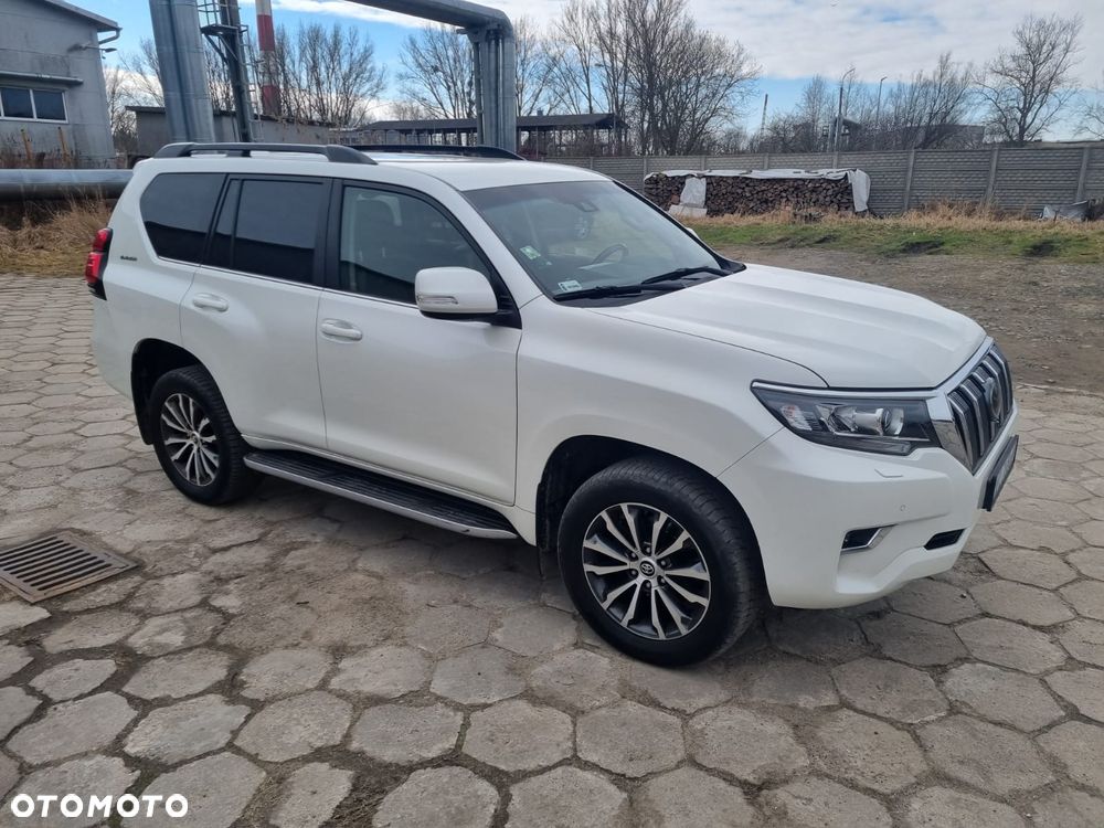 Toyota Land Cruiser - 3