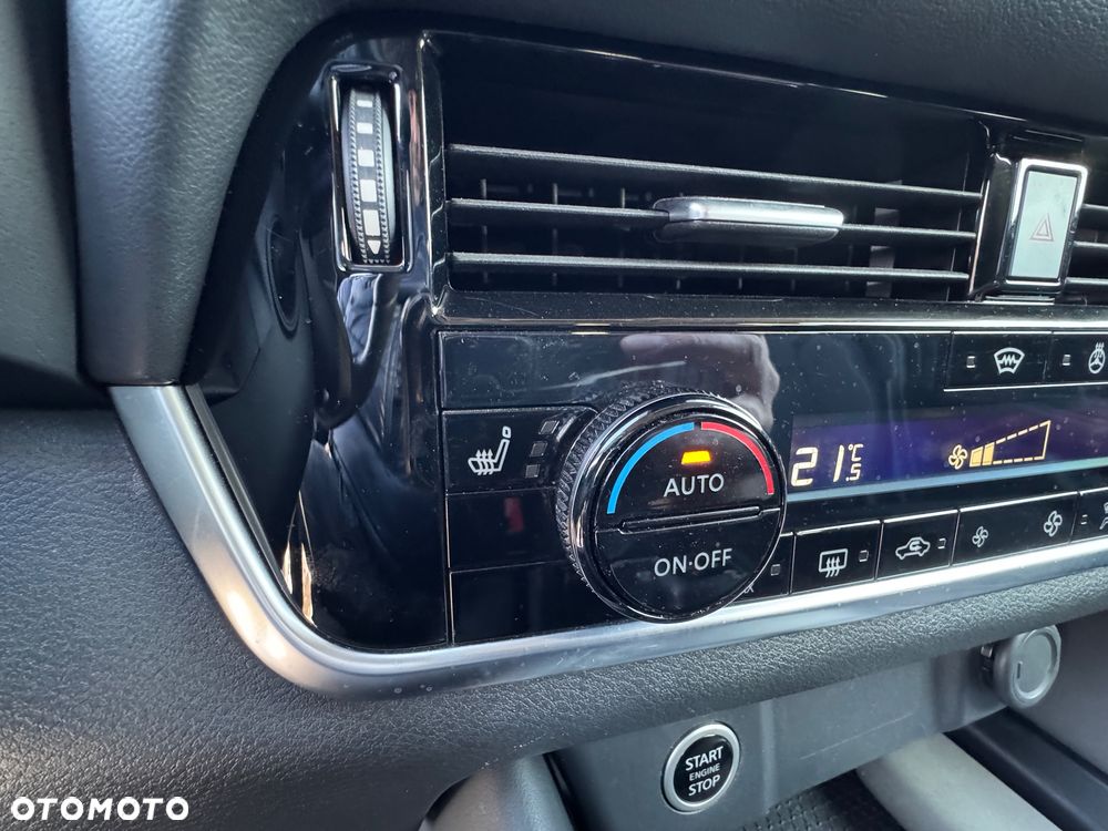 Nissan Qashqai 1.3 DIG-T MHEV Tekna Xtronic - 23