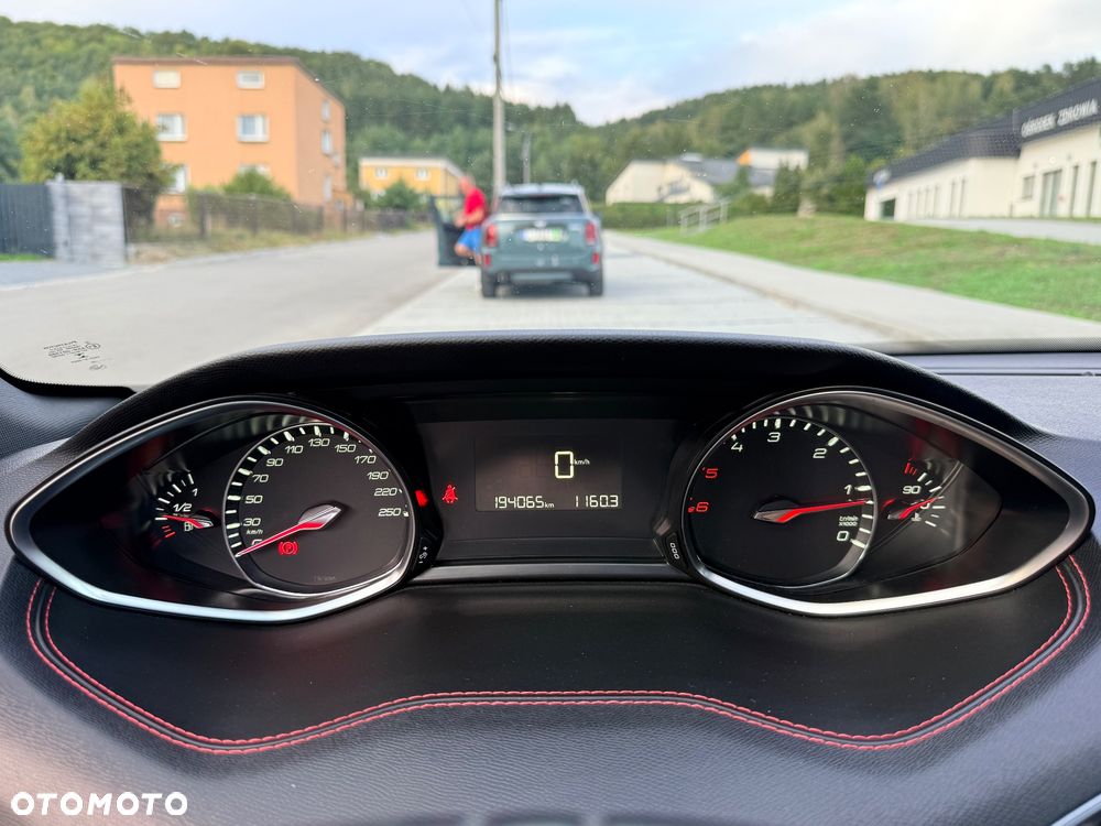 Peugeot 308 BlueHDi FAP 120 Stop&Start GT-Line Edition - 37