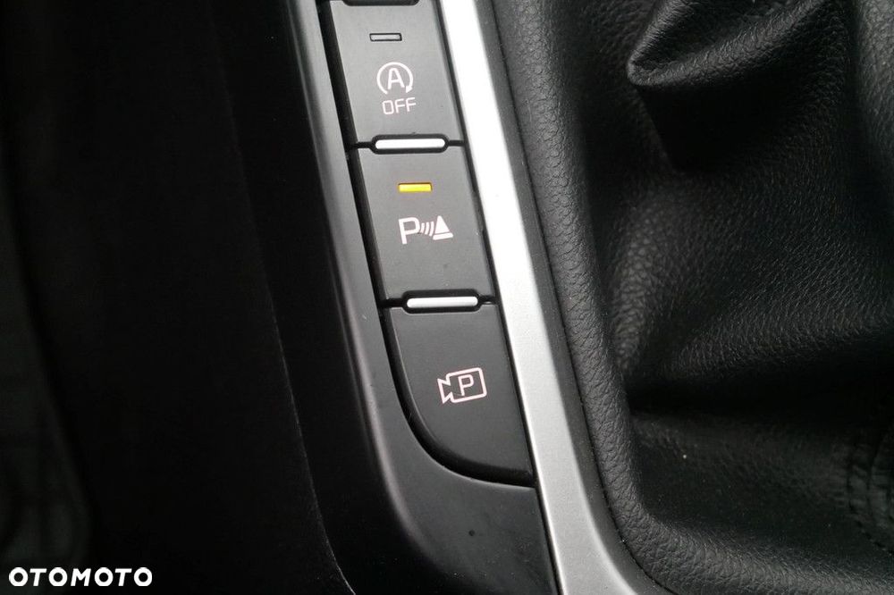 Kia Ceed 1.5 T-GDI M - 18