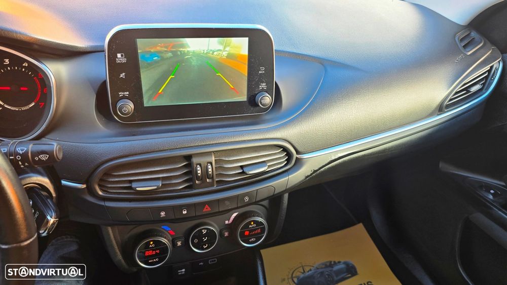 Fiat Tipo Station Wagon 1.3 M-Jet Lounge - 5