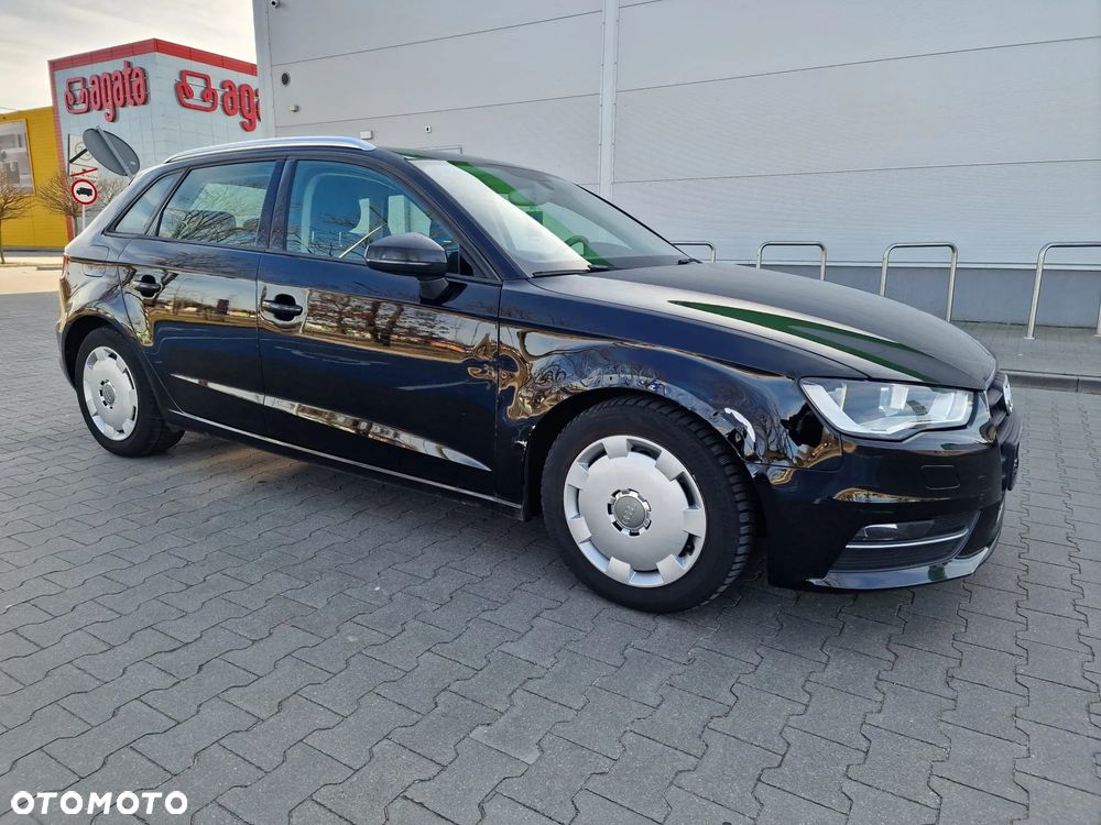 Audi A3 Sportback 1.4 TFSI Attraction - 12