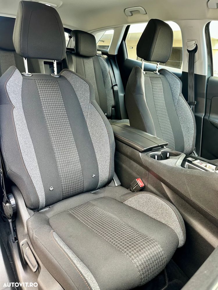 Peugeot 3008 - 9