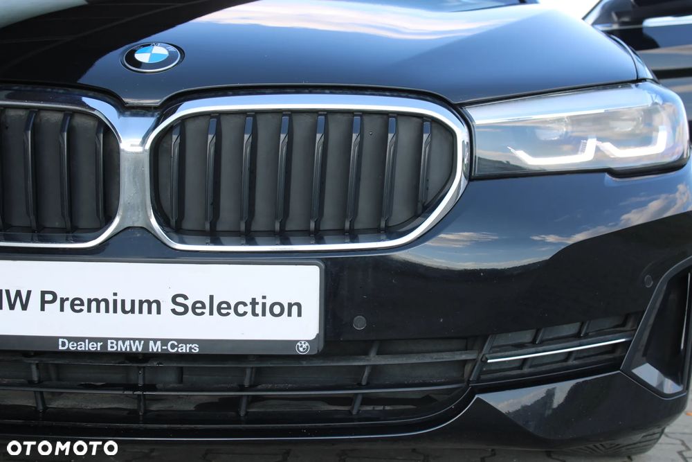 BMW Seria 5 520d xDrive Business Edition sport - 12