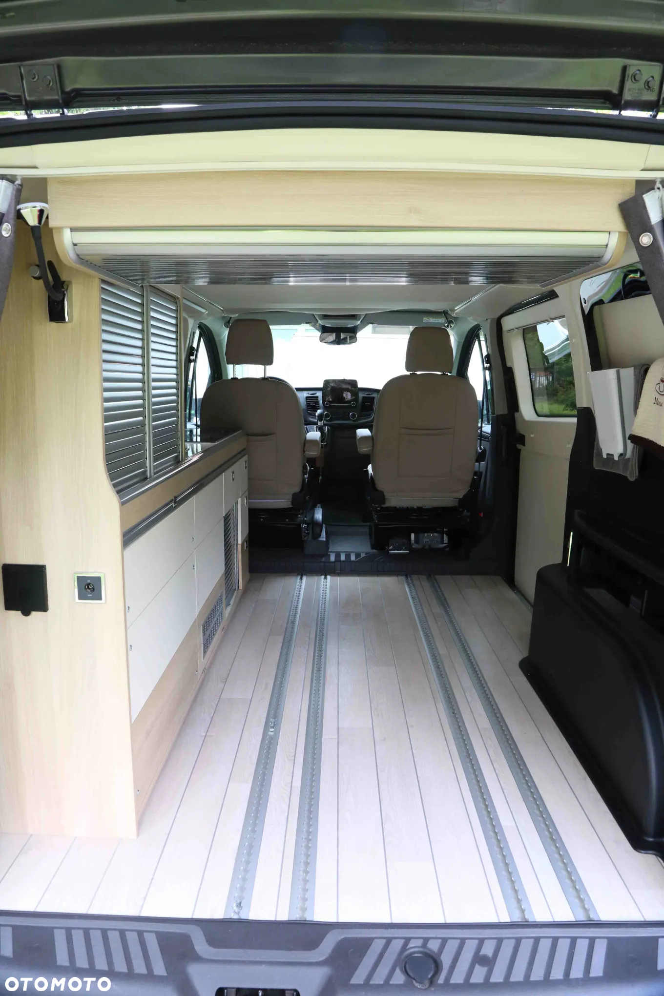 Ford TRANSIT CUSTOM- KAMPER CAP COAST - 9