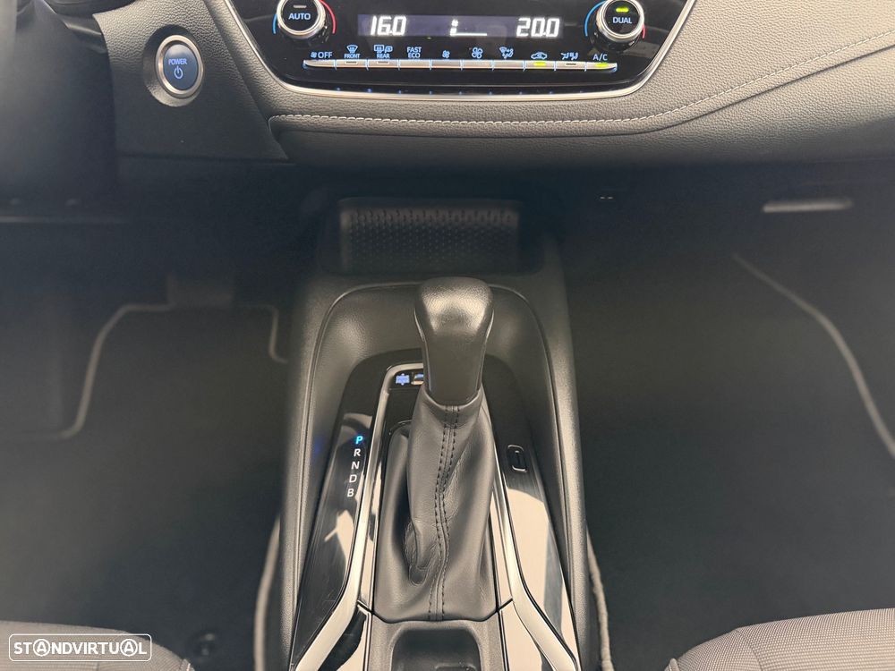 Toyota Corolla Touring Sports 1.8 Hybrid Comfort - 18