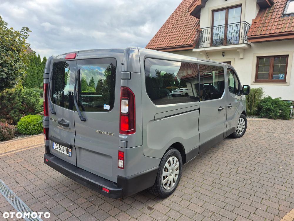 Renault Trafic - 15