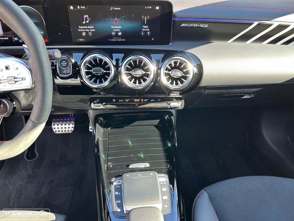 Mercedes-Benz CLA 45 AMG S Shooting Brake 4Matic+ - 20