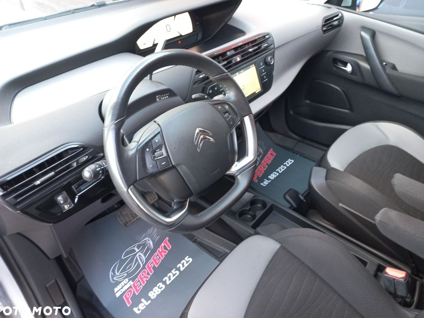 Citroën C4 Picasso - 11