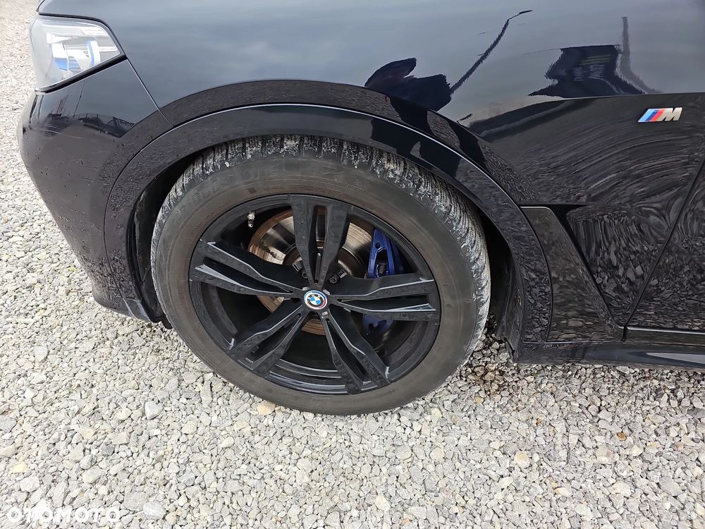 BMW X7 - 9