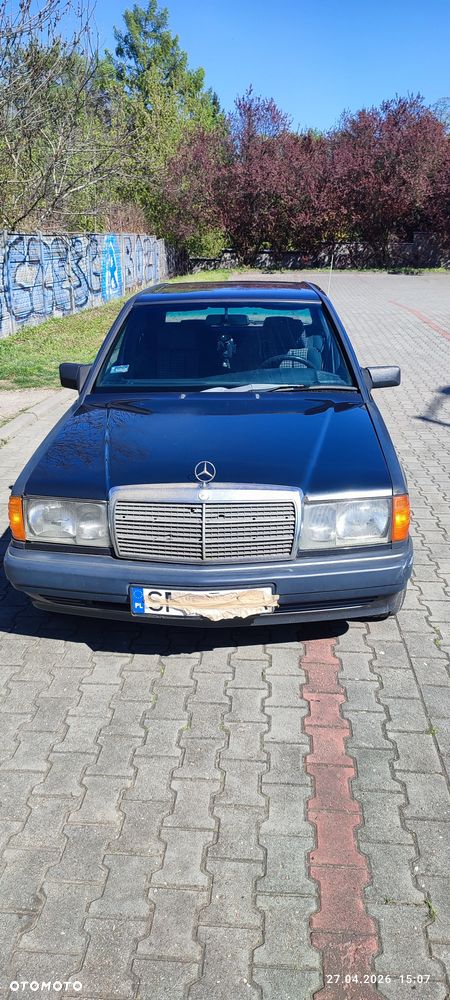 Mercedes-Benz W201 (190) - 1