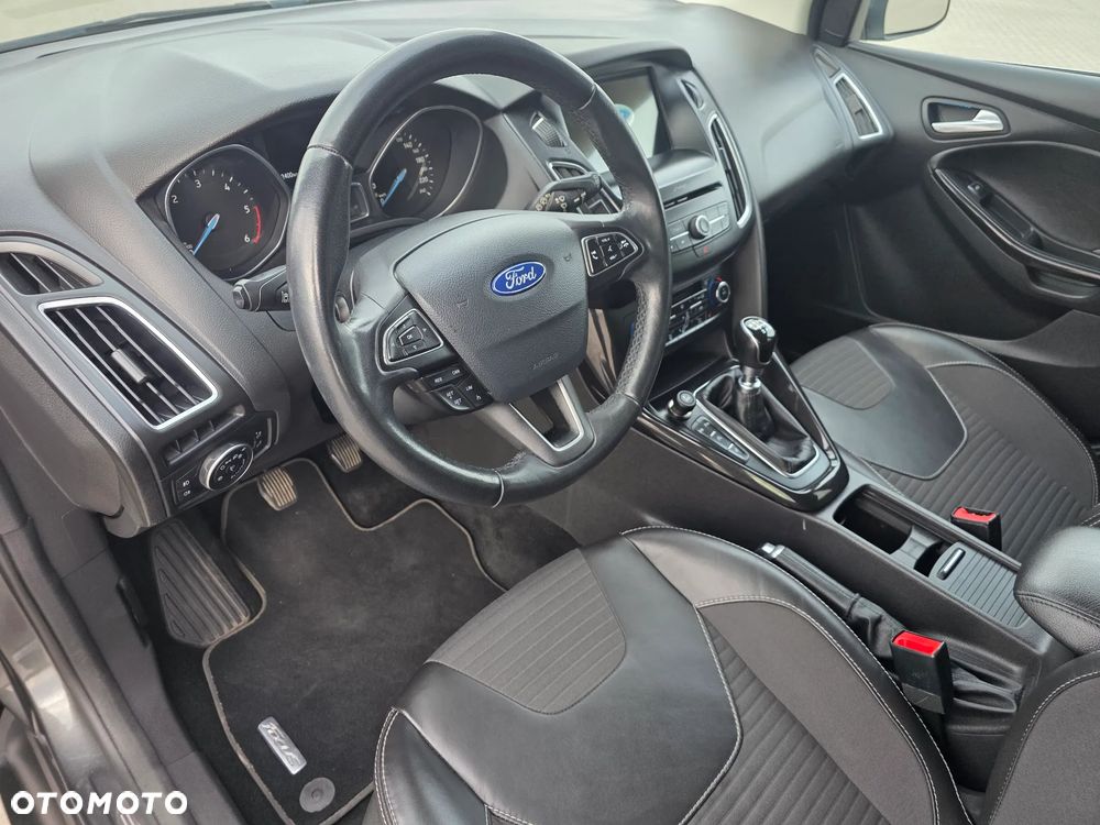 Ford Focus 2.0 TDCi Titanium ASS - 9