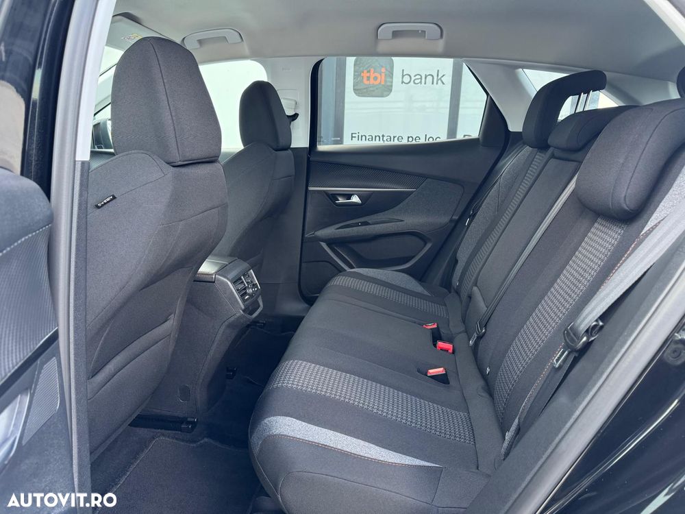 Peugeot 3008 PureTech 130 Stop & Start GPF EAT8 Allure - 15