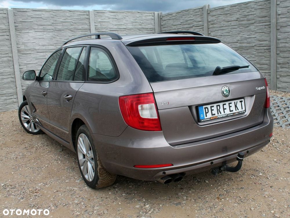 Skoda Superb - 25