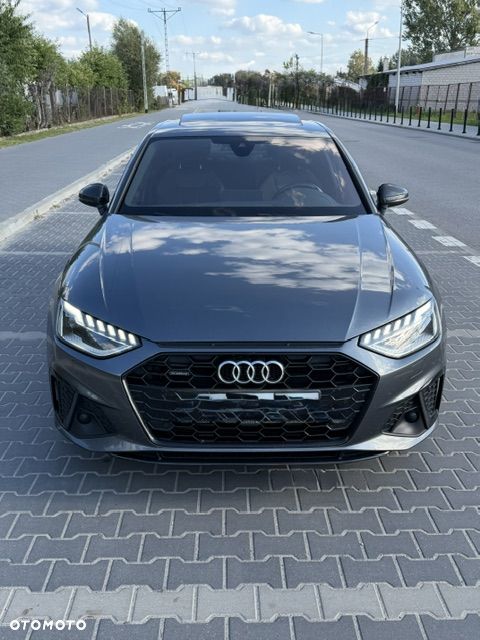 Audi A4 Limousine 45 TFSI mHEV Quattro Black Edition S tronic - 1