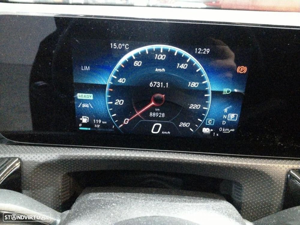 Mercedes-Benz A 250 Limousine e Style Plus - 5