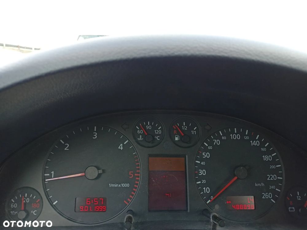 Audi A6 Avant 1.9 TDI - 15