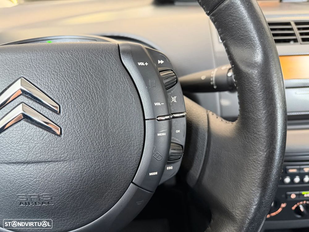 Citroën C4 1.6 HDi 110 SX - 27
