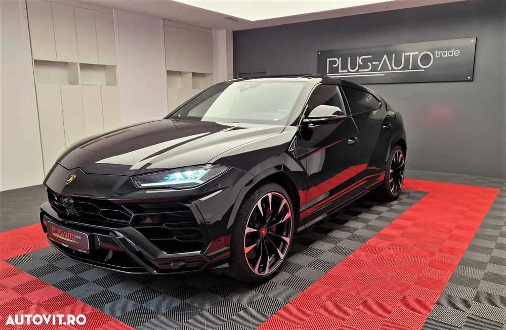 Lamborghini URUS Standard - 1