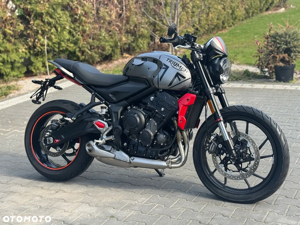 Triumph Trident - 3