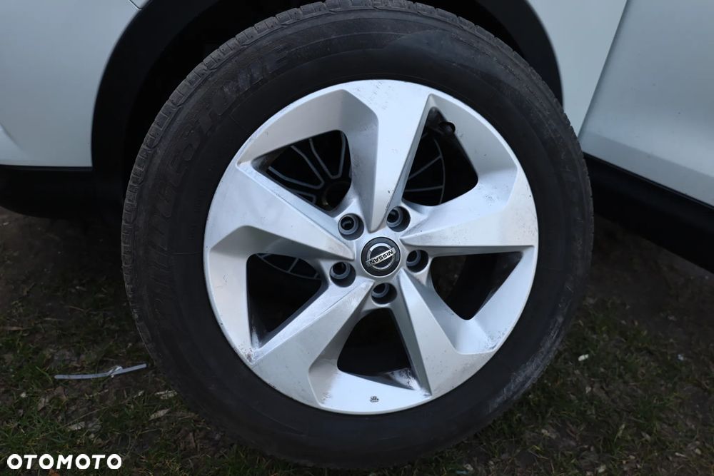 Nissan Qashqai 1.3 DIG-T N-Connecta - 12