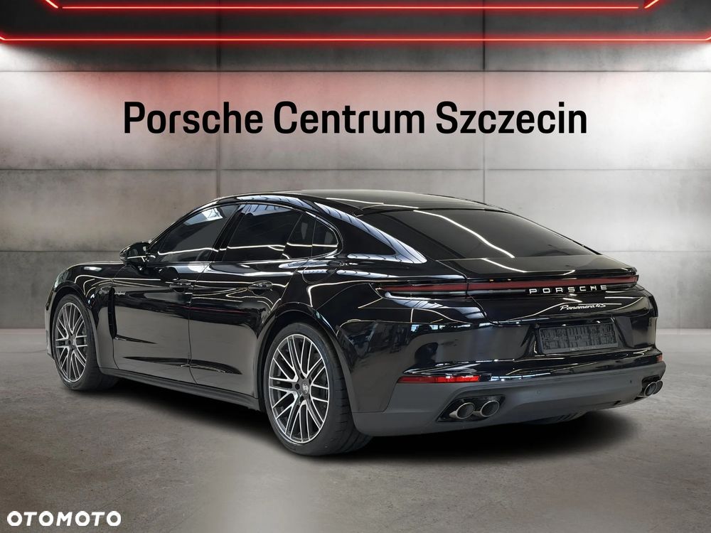 Porsche Panamera 4S E-Hybrid PHEV - 3