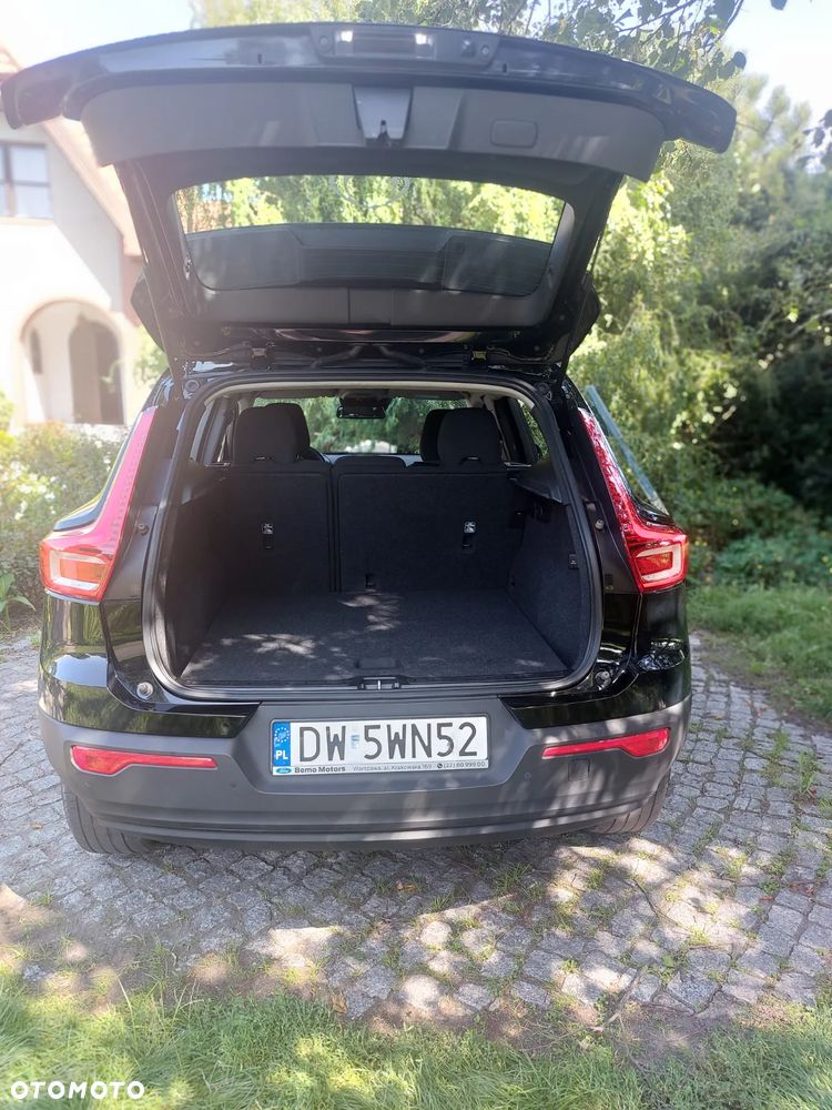 Volvo XC 40 T3 Momentum Core - 4